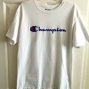 Champion T-shirt